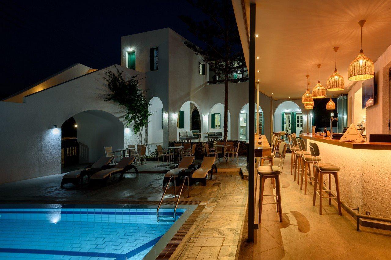Scorpios Beach Монолитос Экстерьер фото