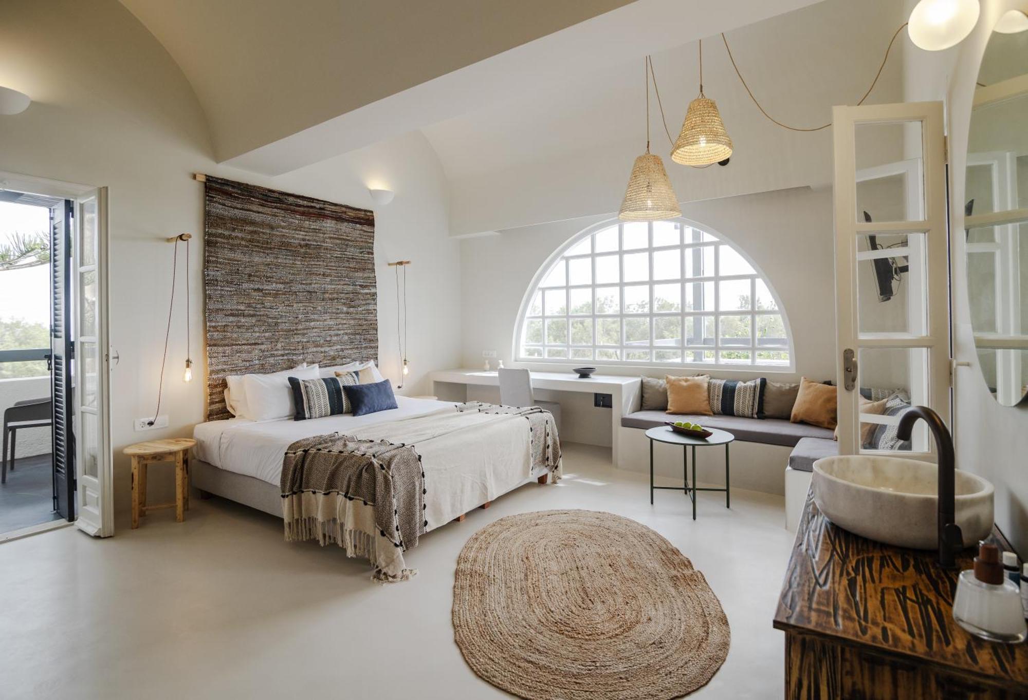 Scorpios Beach Монолитос Номер фото